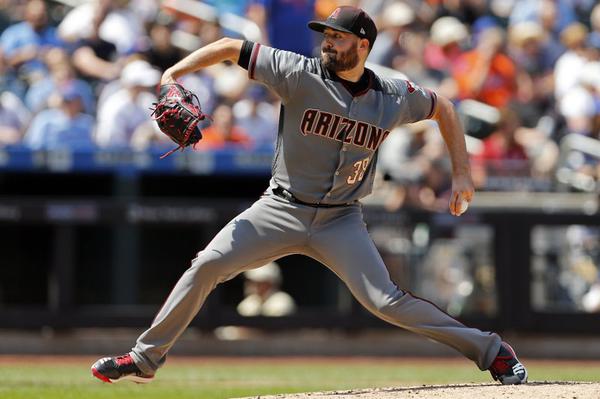 Ray solid in return as Diamondbacks edge Mets 3-2