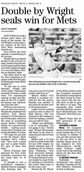 Double by Wright Seals Win for Mets