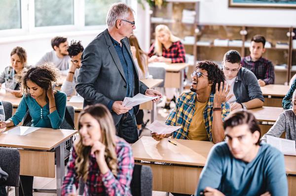 The 10 Best Free Plagiarism Checkers For Students